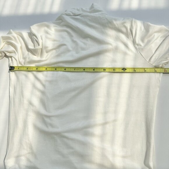 Banana Republic Threadsoft Ivory Long Sleeves Wrap Top Size XS - Picture 5 of 11